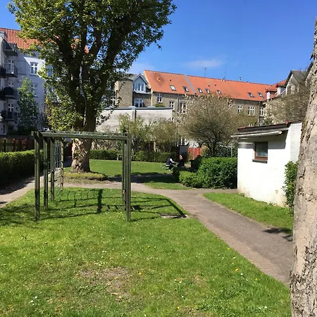 アパート Astas オールボー